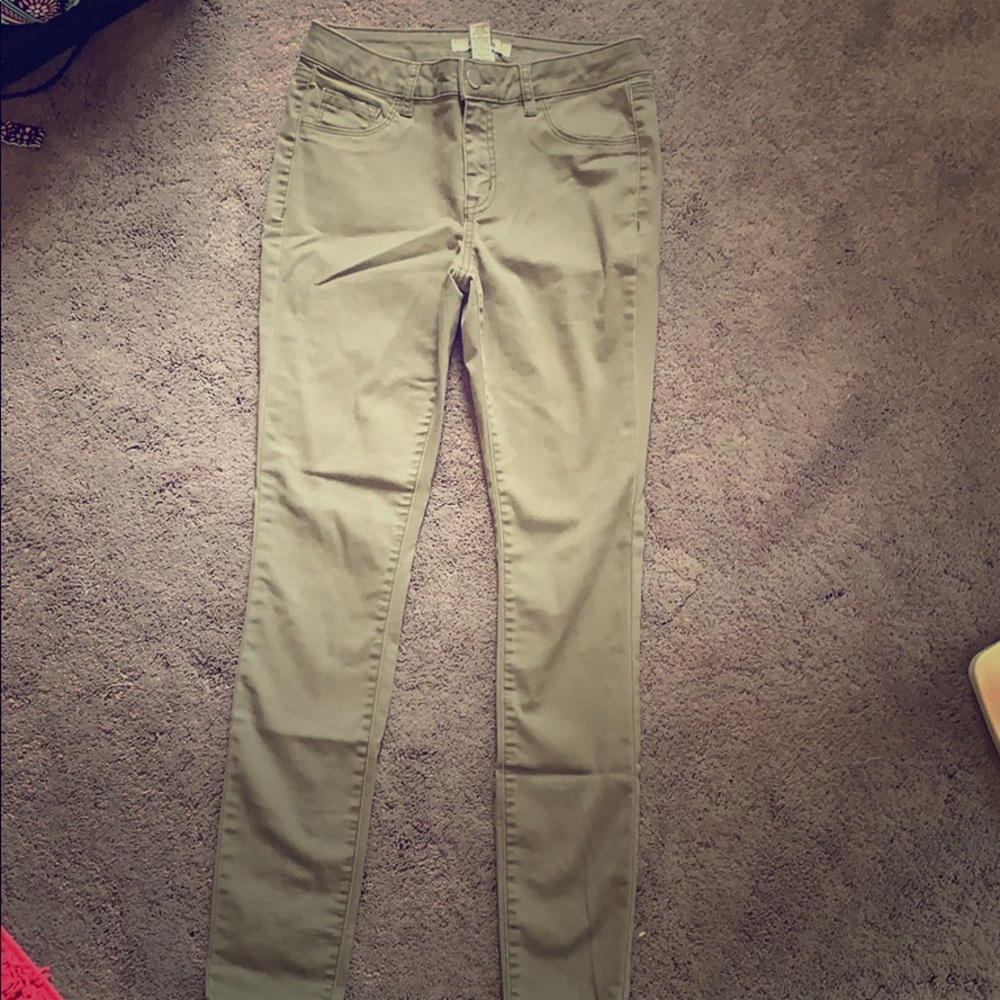 Green skinny jeans (never worn)
